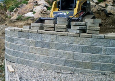 Allan Block Wall - installing caps