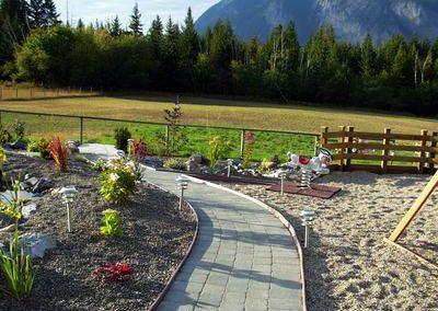 Walkway using bend-a-board as edging on either side.